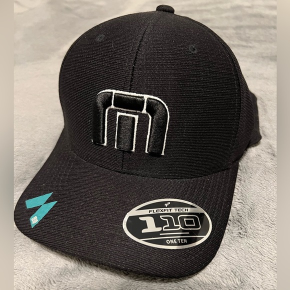 Travis Mathew Premium Golf Hat NWT - Picture 1 of 5
